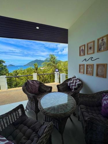 Villa Seaview Garden (3 bedroom, sleeps 7) Apt#3 Hotel in Ko Tao