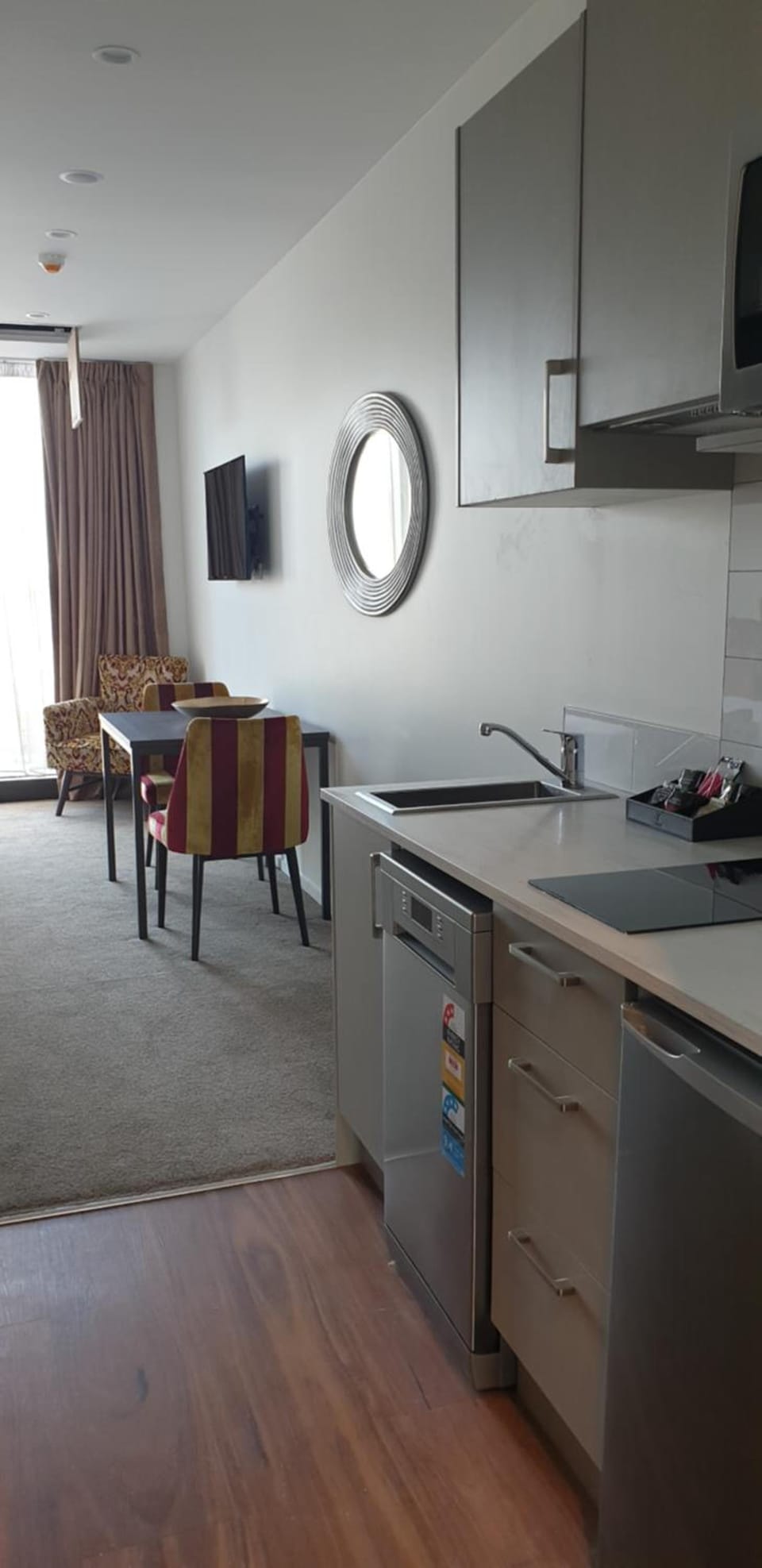 Ramada Suites by Wyndham Auckland Manukau Pacfic Centre Hotel in Auckland