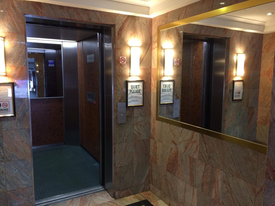 Edgecliff Lodge Motel Hotel in Sydney