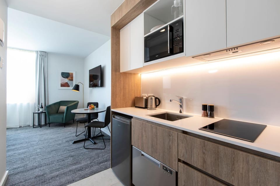 Quest Takapuna Hotel in Auckland