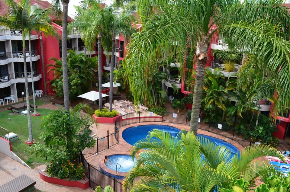 Enderley Gardens -  Resort Hotel in Surfers Paradise Boulevard