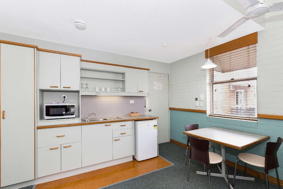 Spring Hill Terraces Hotel in Brisbane