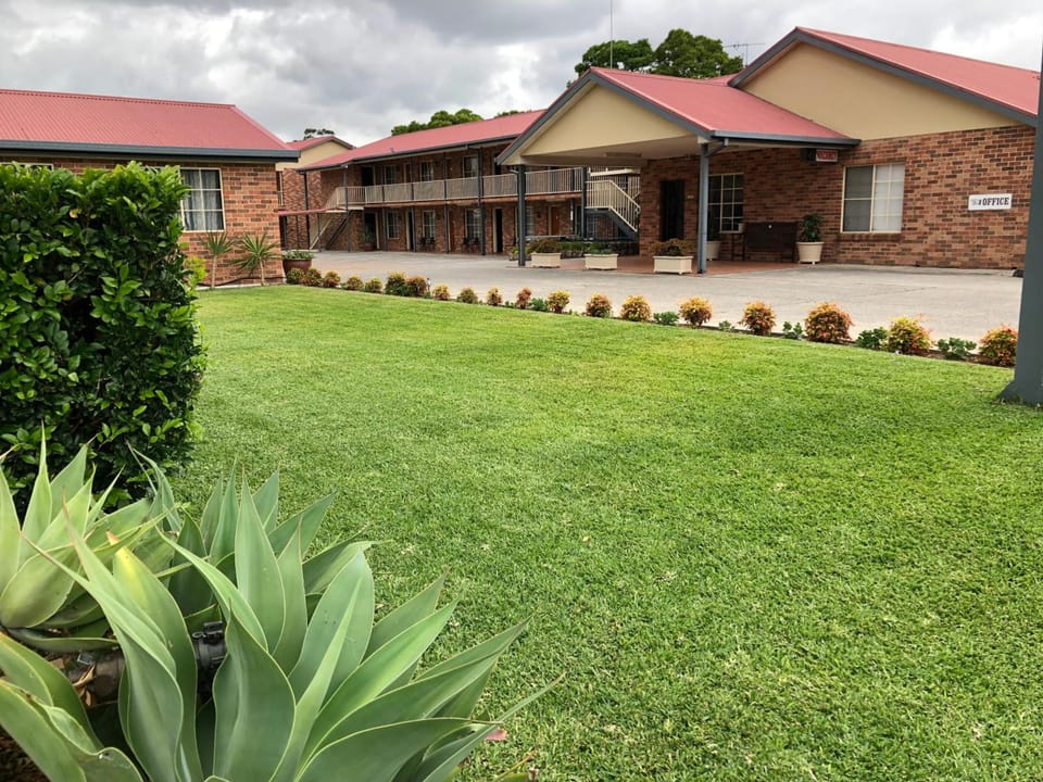 Cardiff - Motor Inn Hotel in New South Wales