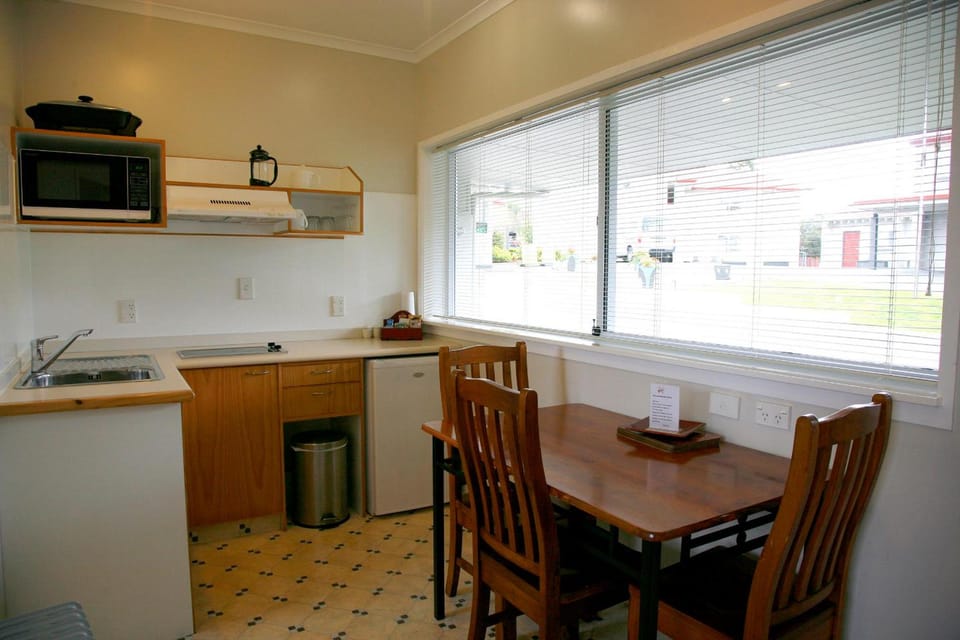 Touchwood Motor Lodge Hotel in Waikato