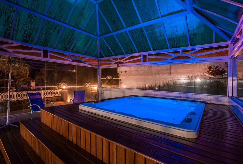 Hot tub