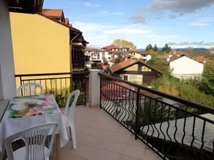 Guest Rooms Grachenovi Hotel in Bansko