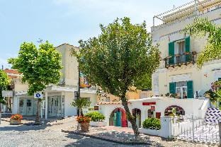 Blu Infinity Terrace on Ischia center Hotel in Ischia