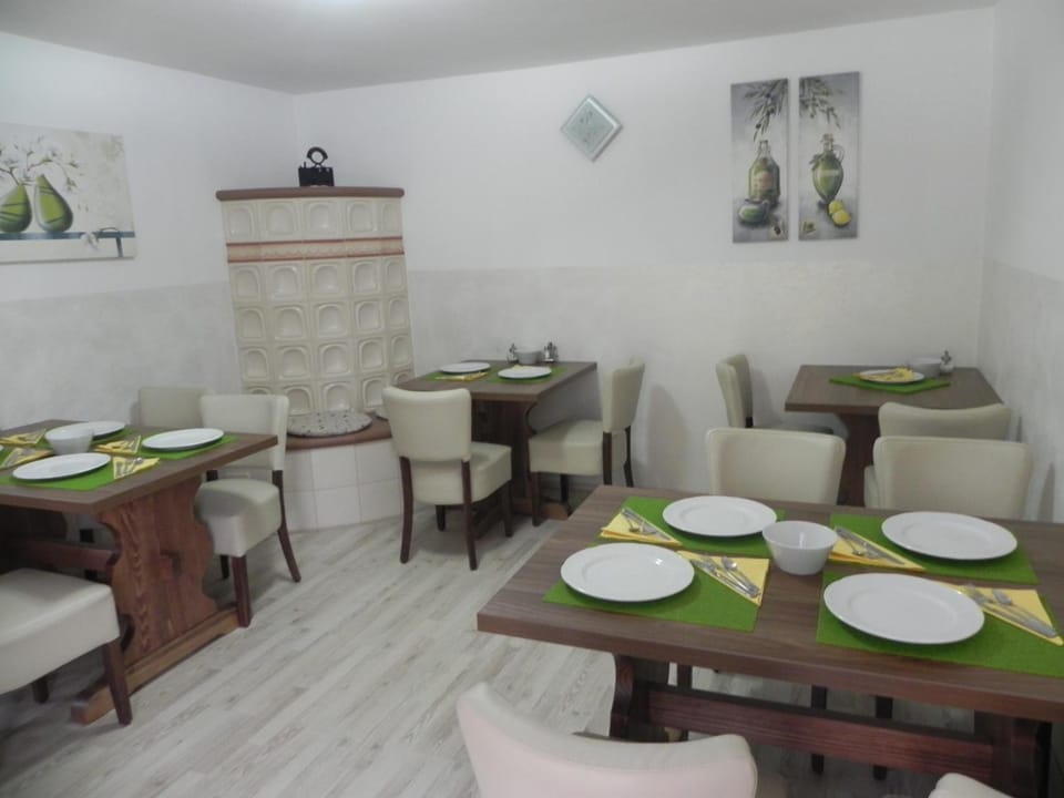 Apartments Vesna Hotel in Carinthia, Austria