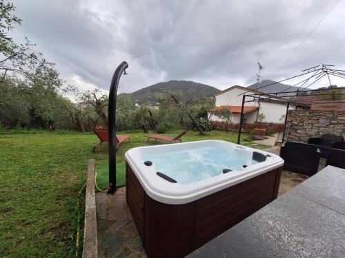 Villa San Pietro Hotel in Province of Massa and Carrara