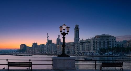 Luci Su Cavour Hotel in Bari