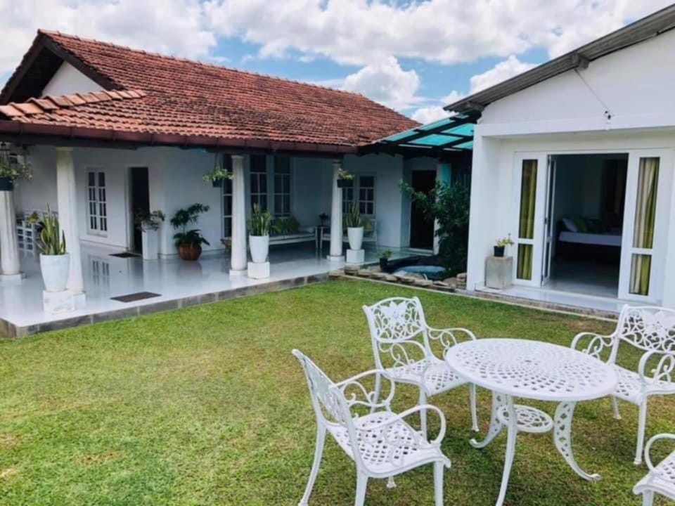 Castile inn Hotel in Sri Lanka
