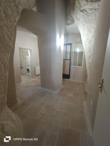 La troglodyte fantastique Lochoise Hotel in Loches