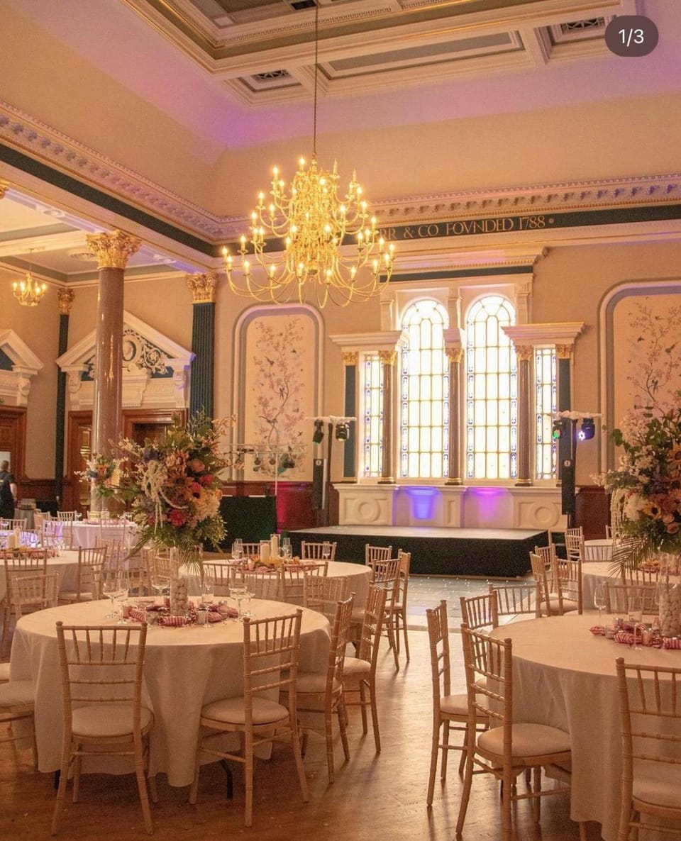 Banquet hall