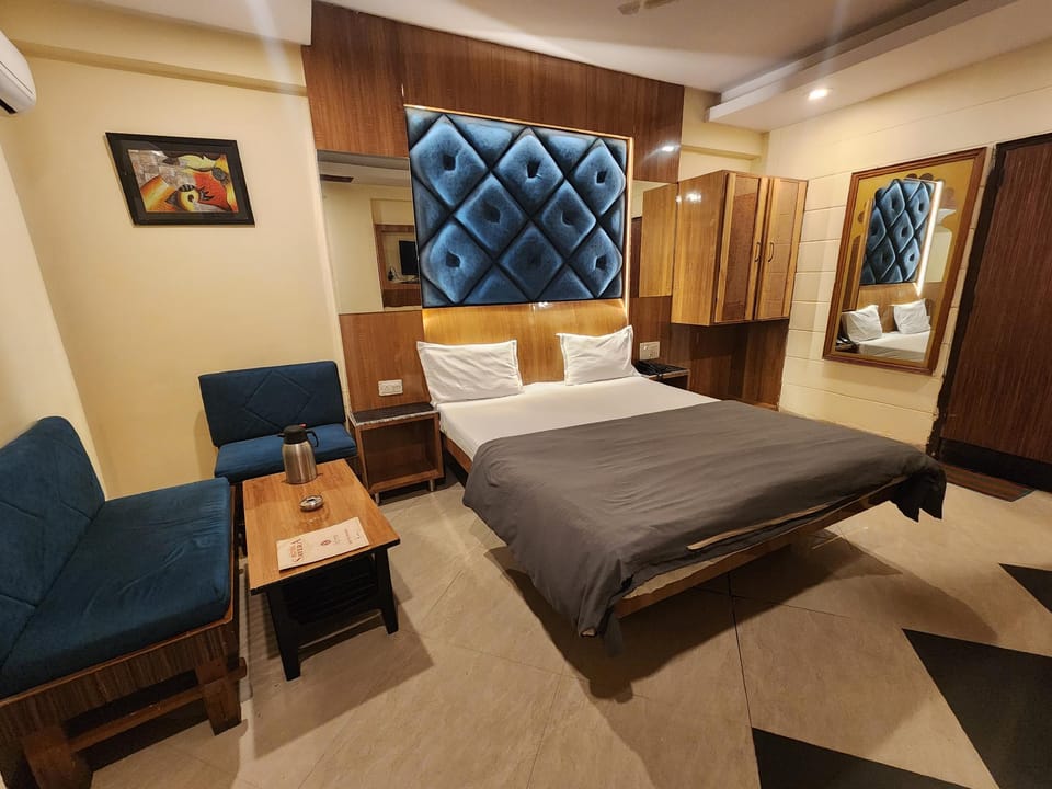 Hotel Savera Hotel in Udaipur