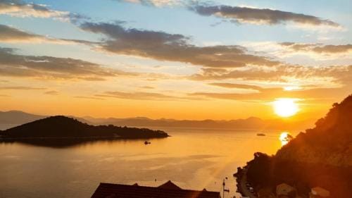 Apartments and rooms with WiFi Sobra, Mljet - 18465 Hotel in Dubrovnik-Neretva County