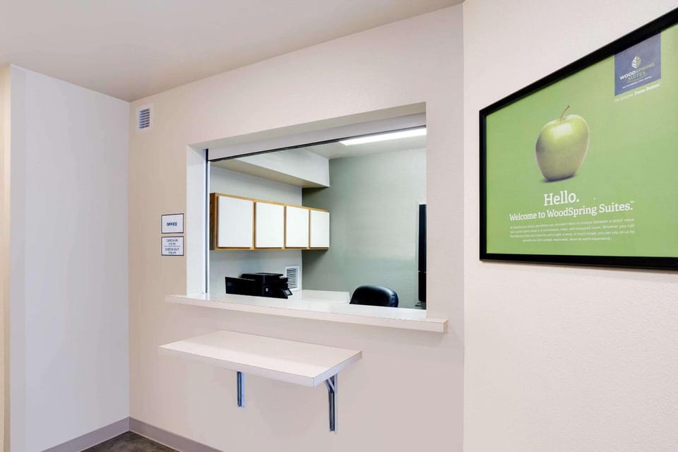 WoodSpring Suites Cincinnati Fairfield Hotel in Ohio