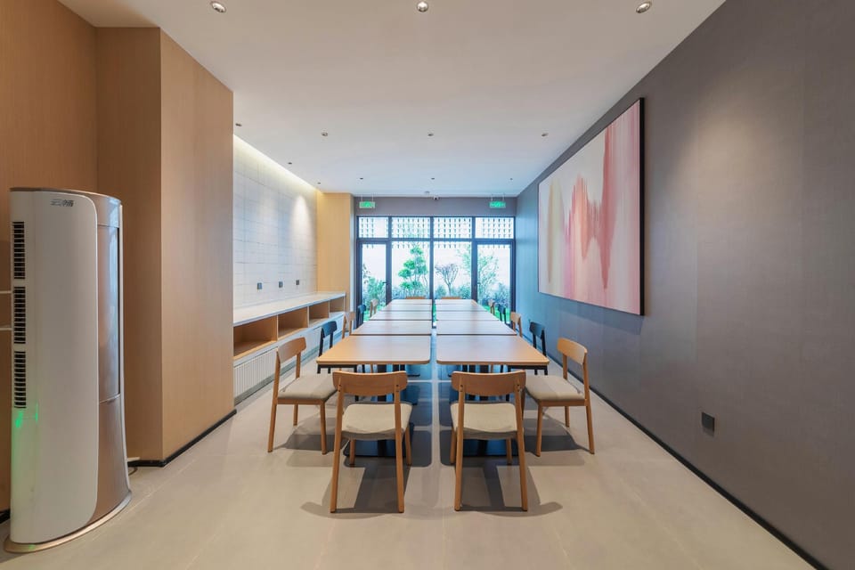 Thank Hotel Plus Shaoxing Luxun Hometown Hotel in Hangzhou