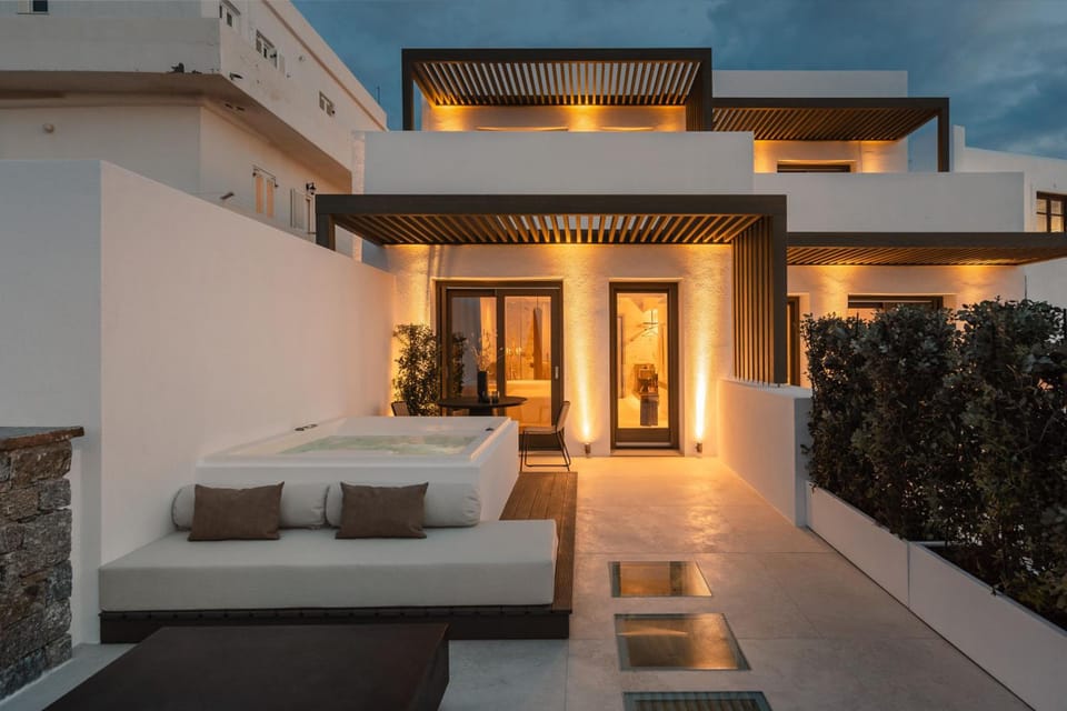Naxos Rhyton Hotel in Naxos