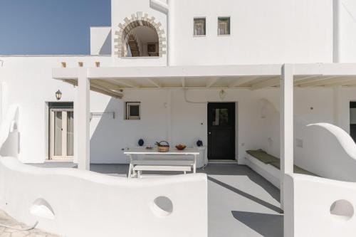 Studios Farma Hotel in Naxos, Naxos and Lesser Cyclades, Greece