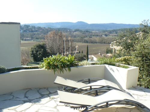 Les Hauts de Carces Hotel in French Riviera
