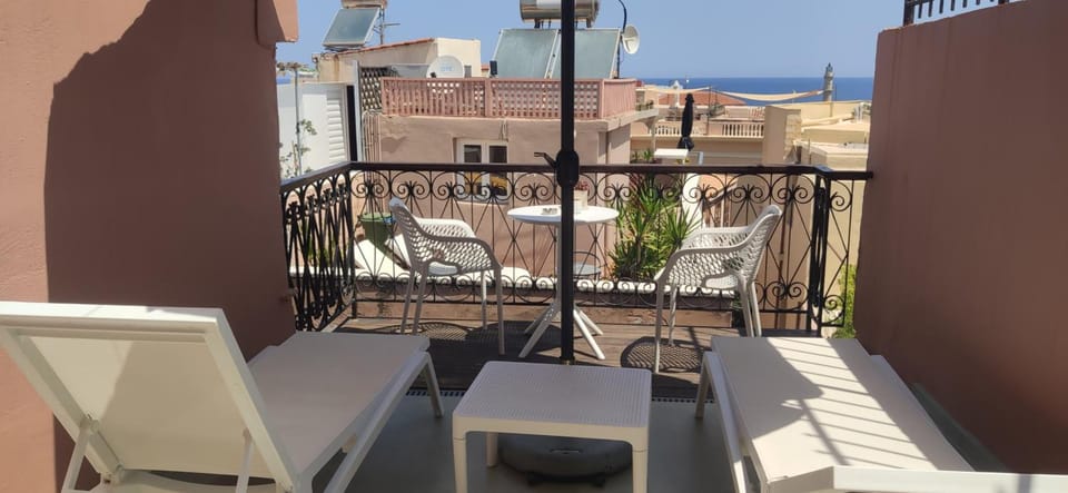 Fivos Pension Hotel in Chania