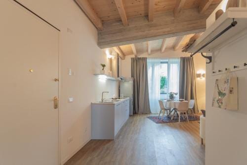 Luxury Apartments in Villa Cardinal Ciceri Hotel in Como