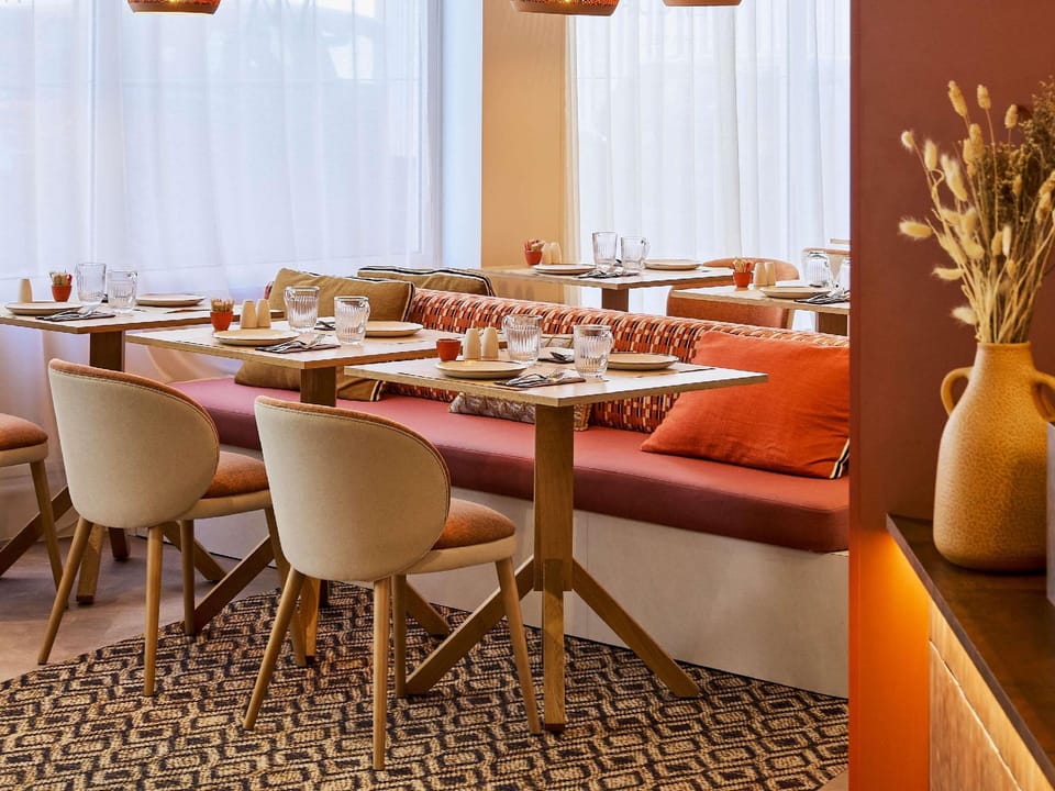 Mercure Saint Raphael Centre Plage  Hotel in Saint-Raphael