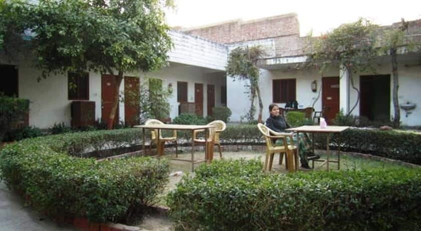 Hotel Shyam Place Hotel in Agra
