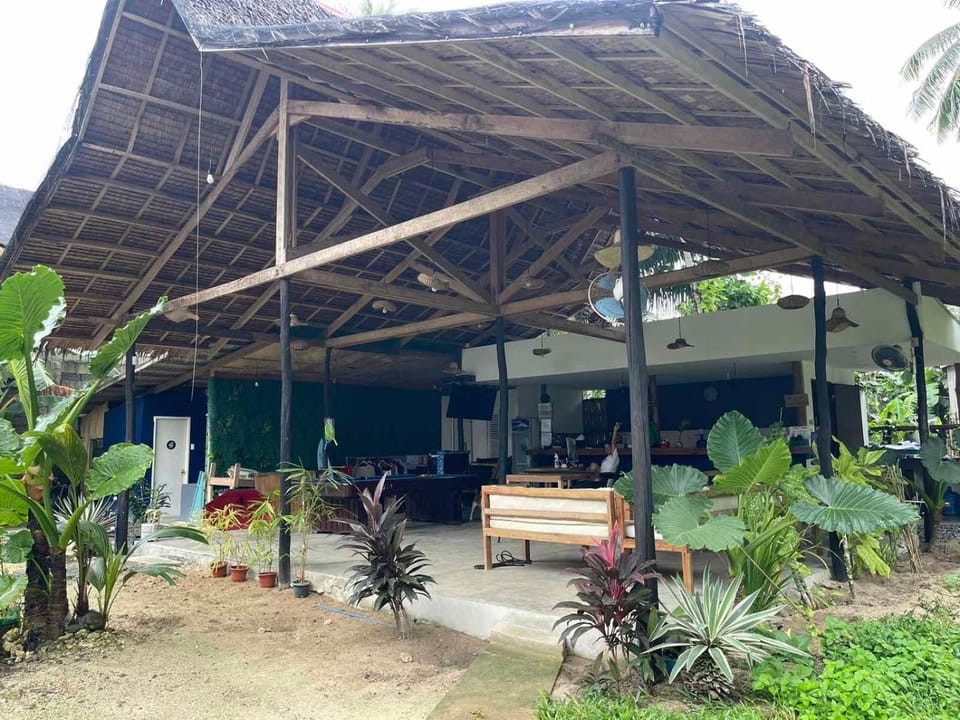 Dawn Patrol Siargao Hostel in General Luna