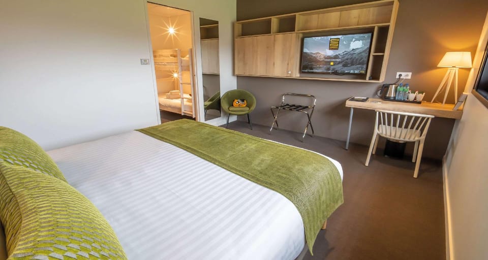 Guestroom