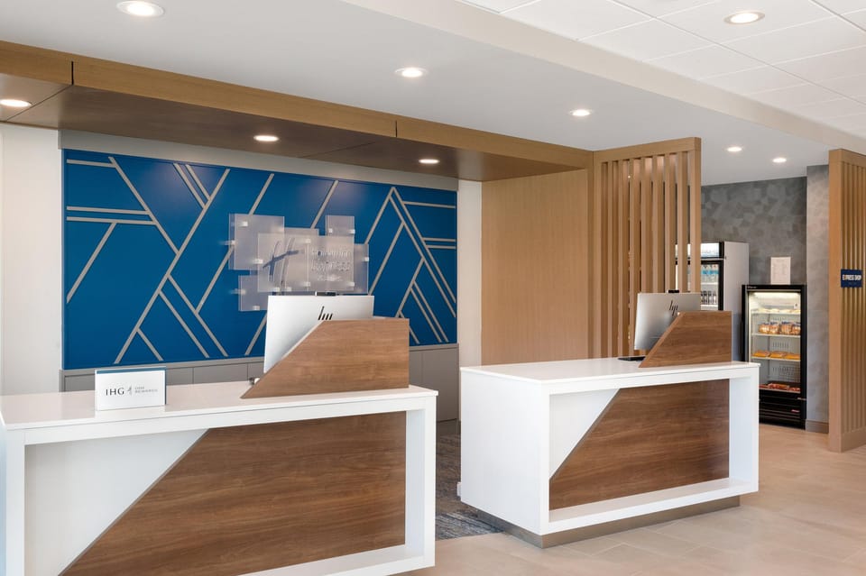 Holiday Inn Express And Suites Alton St Louis Area By IHG Hotel in Alton