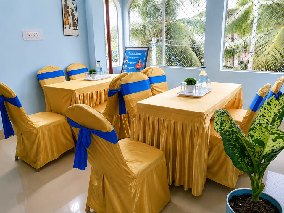 Goroomgo Jagannath Inn Puri - Near Sea Beach  Hotel in Puri