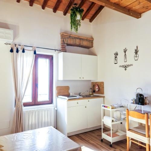 La Garitta - Villa tra Pisa e Livorno Free Parking AC near the Sea Hotel in Tuscany