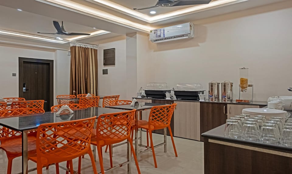 Treebo Su Casa Grand Hotel in Visakhapatnam