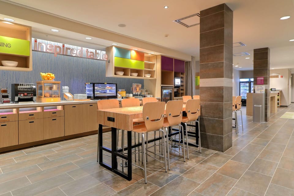 Home2 Suites by Hilton Alcoa Knoxville Airport Hotel in Alcoa