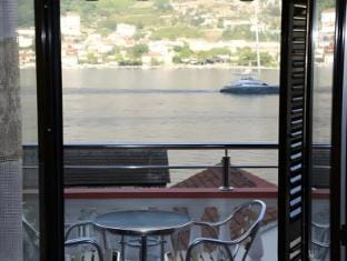 Apartments Simun Hotel in Muo