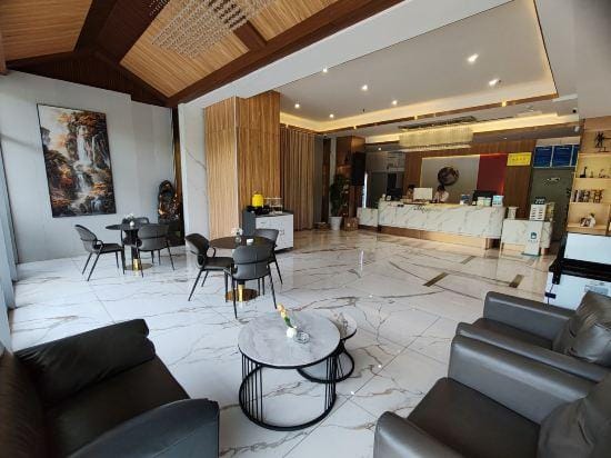 Qingzhu Hotel (Zaozhuang West Station Wanda Plaza) Hotel in Jiangsu
