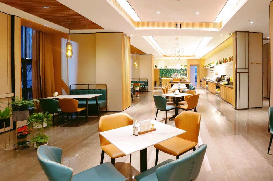 THE SKYTEL Hotel in Guangdong
