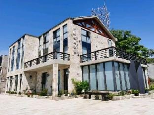 Dashi Award Museum Homestay Hotel in Zhejiang