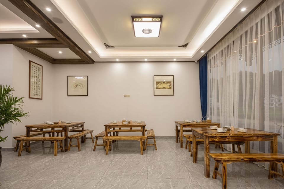Wuyuan Huiweijuju Hotel in Zhejiang