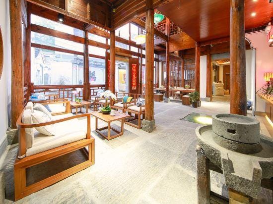 Xiaoqi Wuzhai Zhenpin Hostel Hotel in Zhejiang