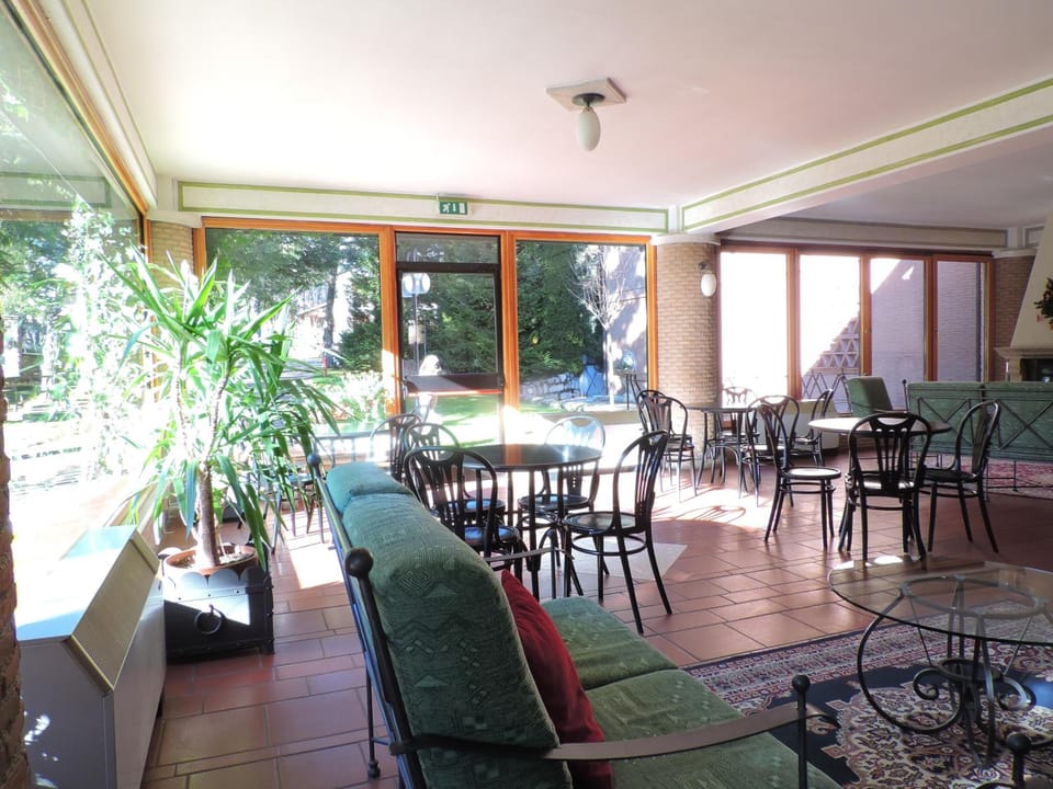 LH Albergo Il Picchio Hotel in Pescasseroli