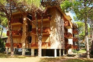 Studio with terrace for 4 people near the beach - By Beahost Rentals Hotel in Friuli-Venezia Giulia