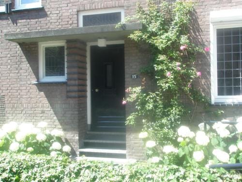 Alberti Bed & Bike Hotel in Maastricht