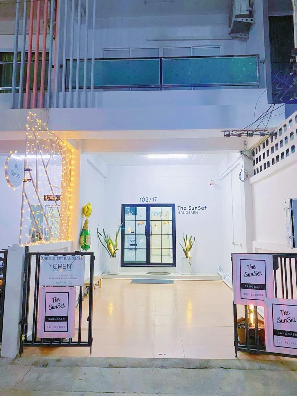 The Sunset Bangsaen Seaview Hotel in Chon Buri Changwat