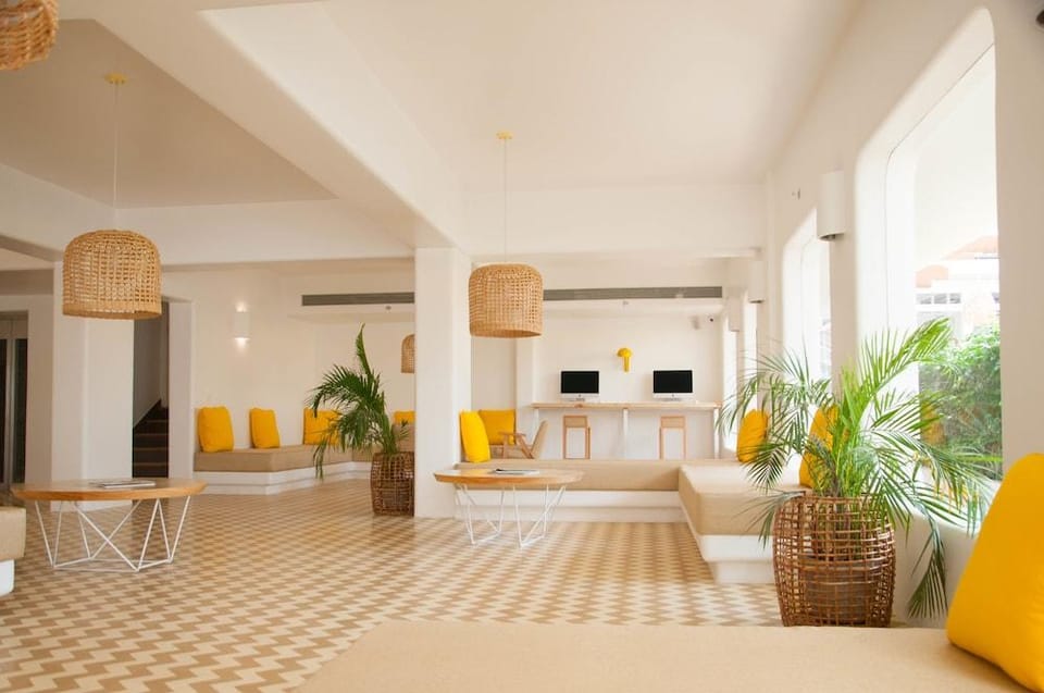 BloomSuites - Calangute Hotel in Calangute