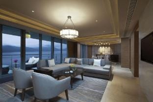 Crowne Plaza Hangzhou Thousand Island Lake by IHG Hotel in Hangzhou