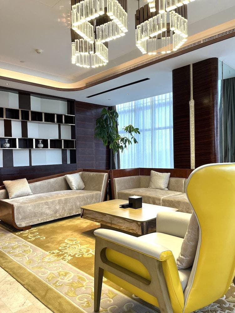 Doubletree By Hilton Ningo - Chunxiao Hotel in Zhejiang