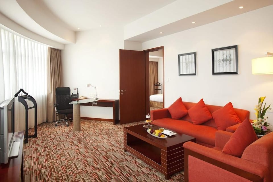 Holiday Inn Hangzhou Xiaoshan by IHG Hotel in Hangzhou