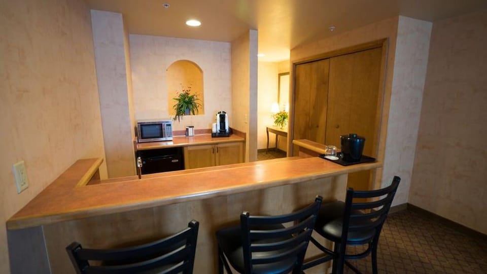 Robinson Rancheria Resort and Casino Hotel in Russian River
